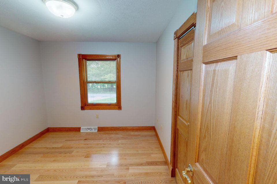16364 Treasure Lake Road photo 42
