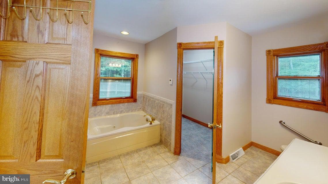 16364 Treasure Lake Road photo 53