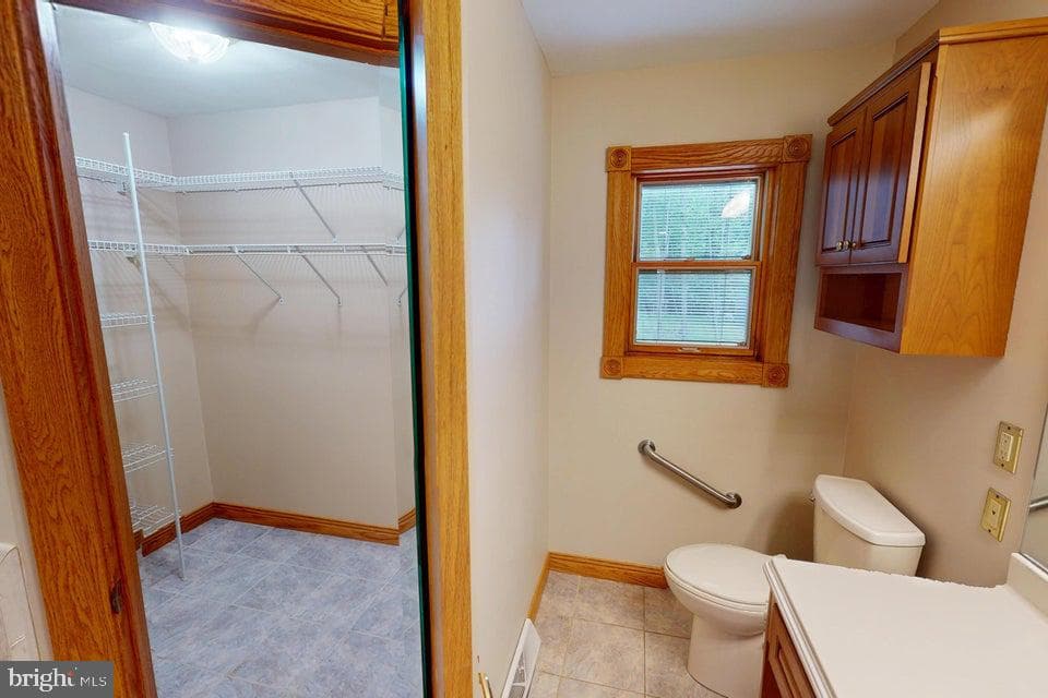16364 Treasure Lake Road photo 55