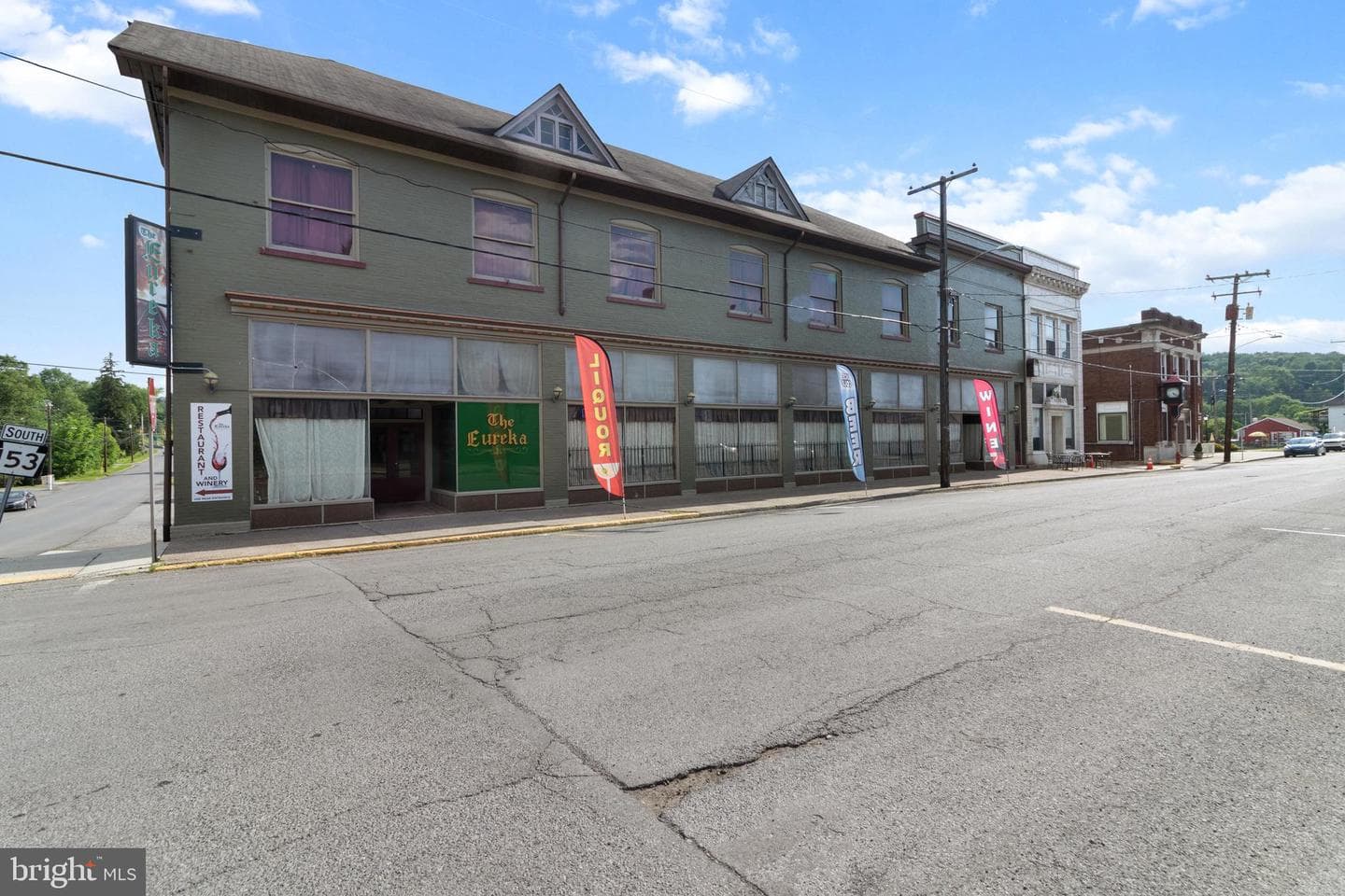 703 Hannah Street photo 45