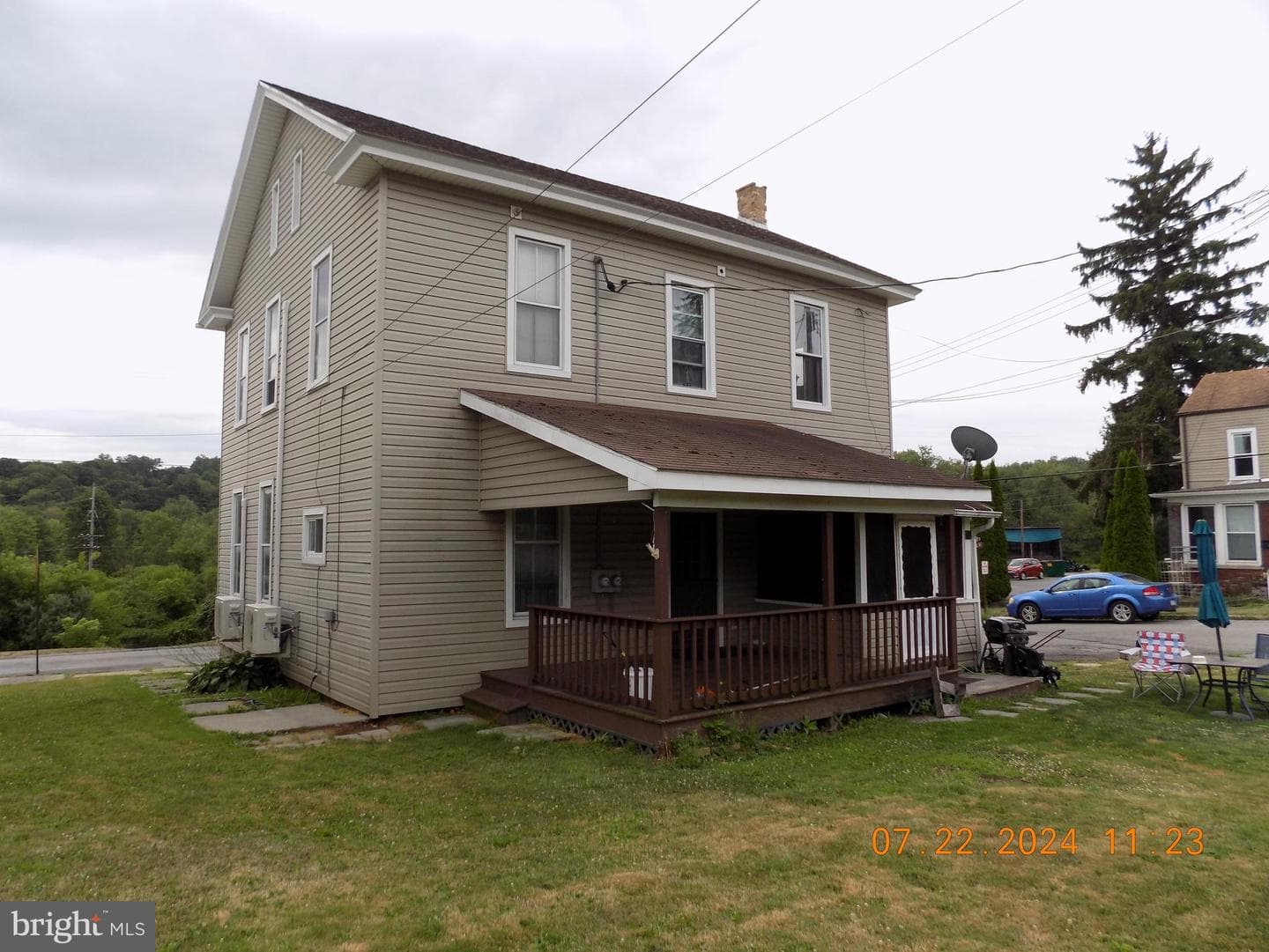 514 Pruner Street photo 2