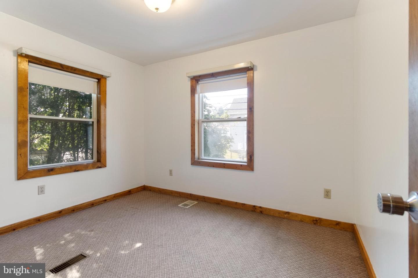 803 Walton Street photo 14