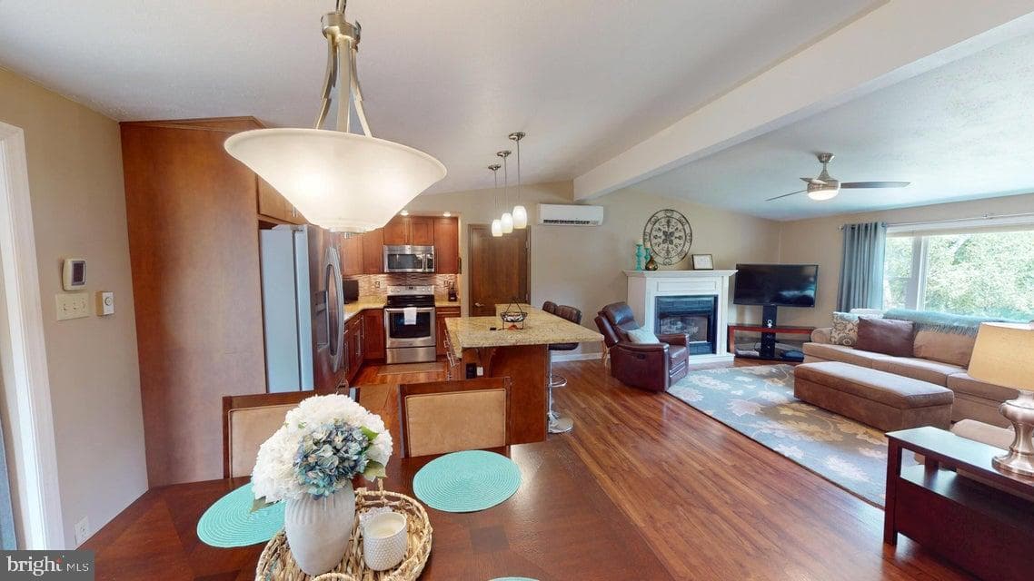 70 Sloping View Drive photo 20