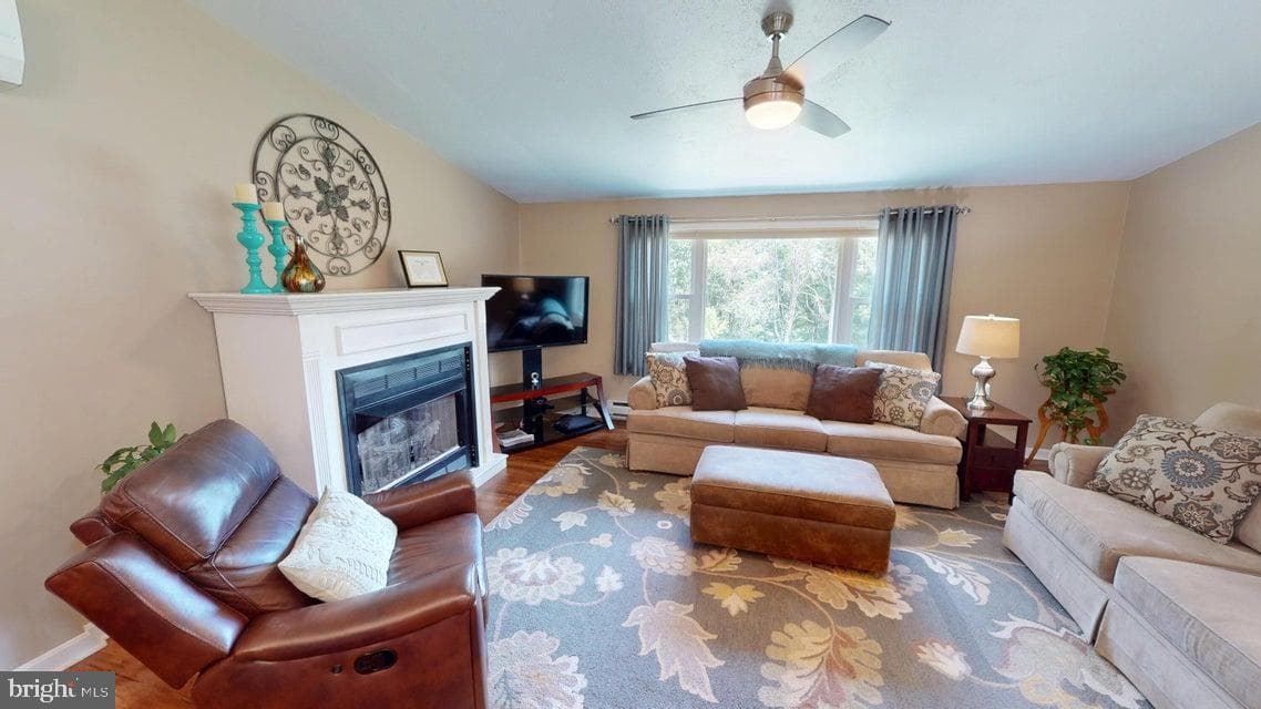 70 Sloping View Drive photo 32