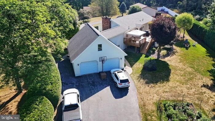 70 Sloping View Drive photo 6