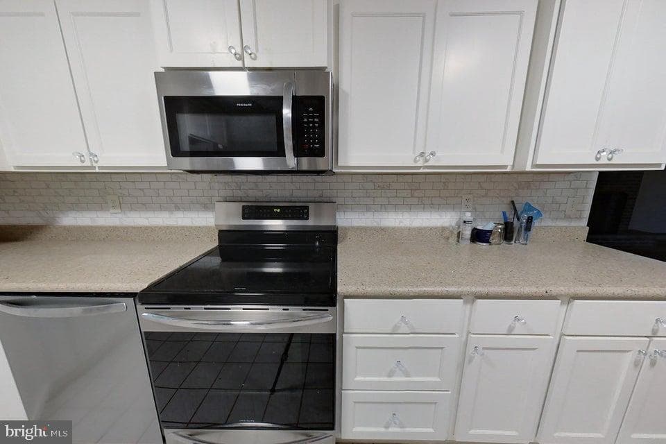 3372 Bay Road photo 22