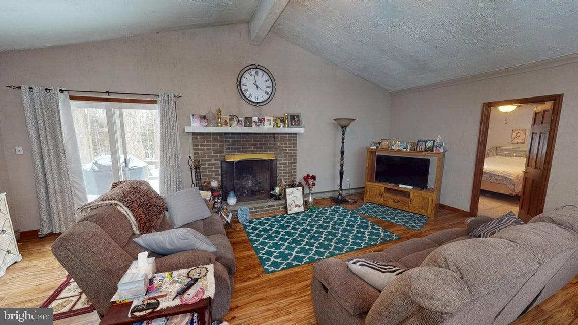 3372 Bay Road photo 7