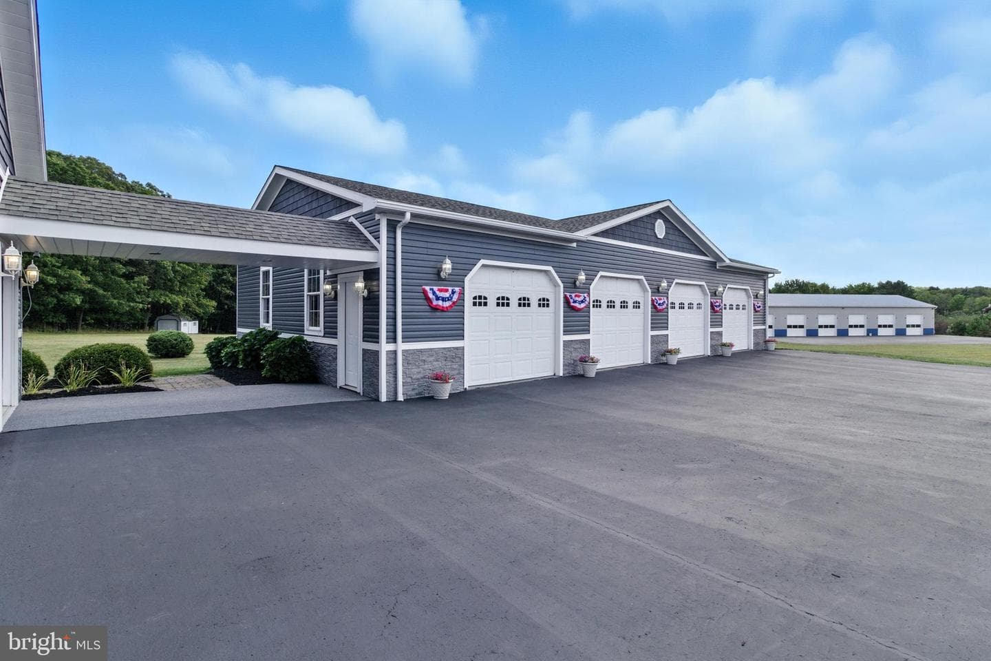2230 Six Mile Road photo 55