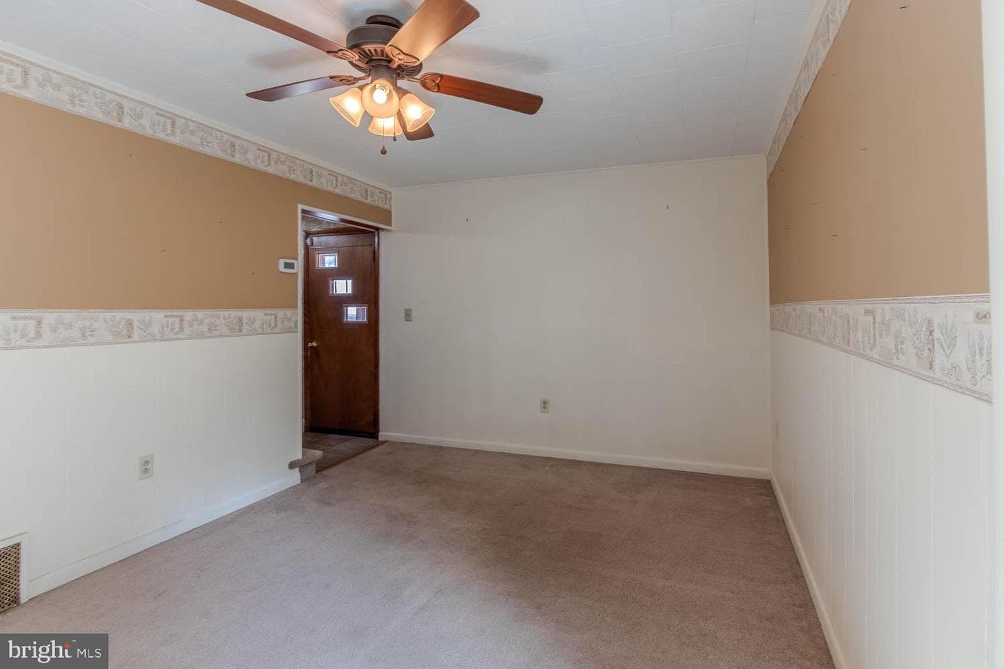 601 Laura Street photo 11