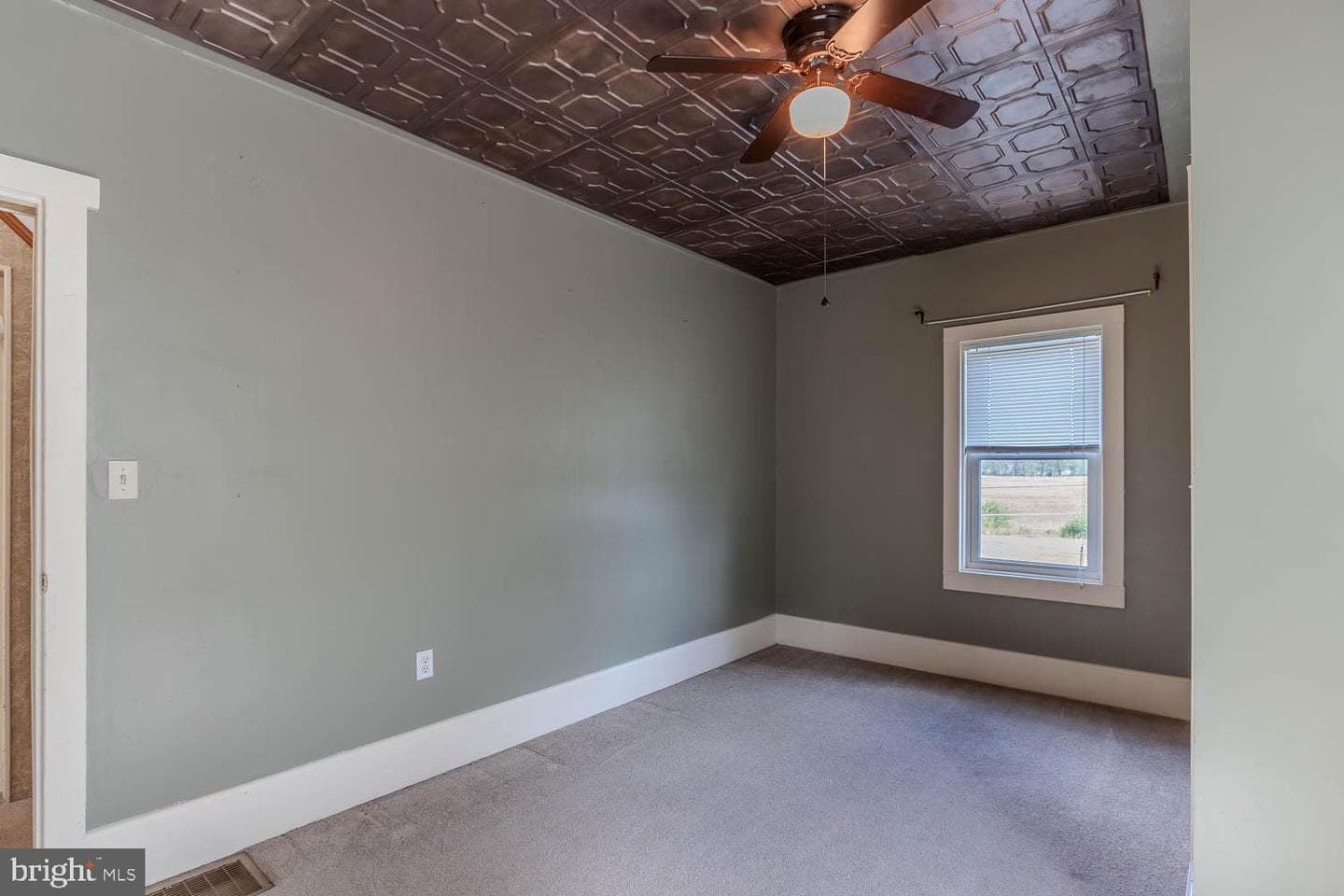 601 Laura Street photo 23