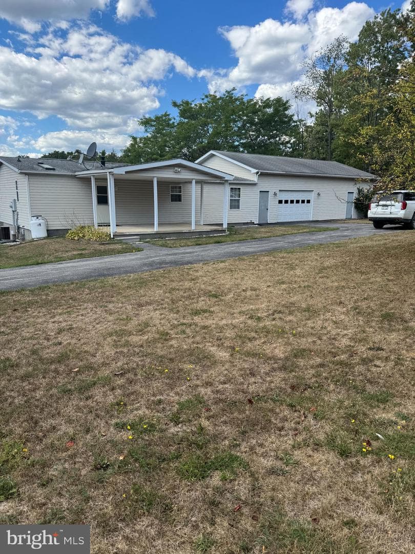 164 Walker Road photo 2