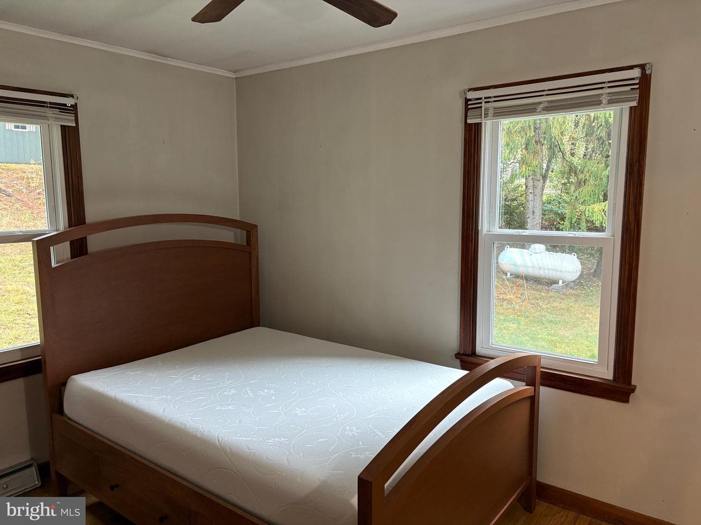 467 6th Street photo 15