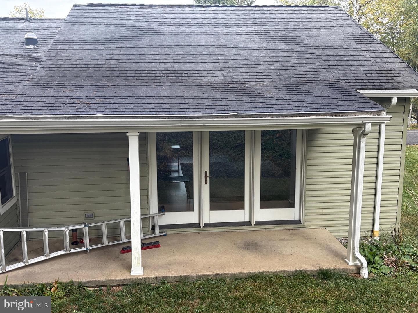 467 6th Street photo 22