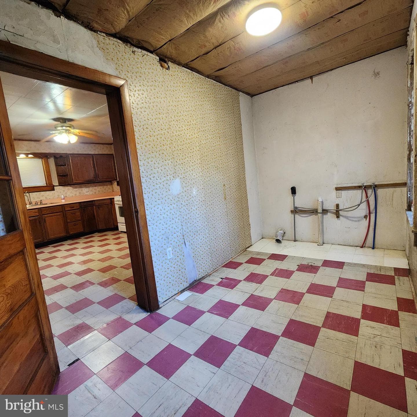 107 Old Mill Lane photo 11