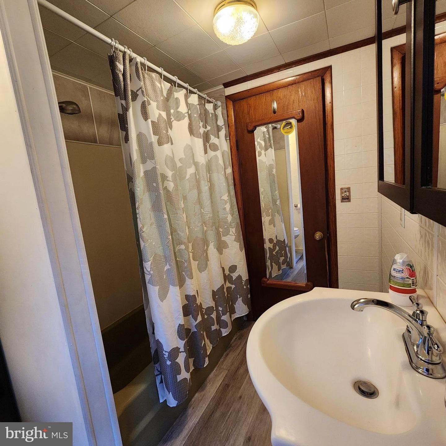 107 Old Mill Lane photo 16