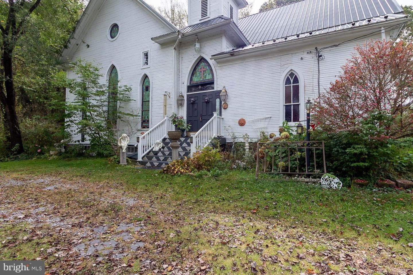 125 Colorado Road photo 3