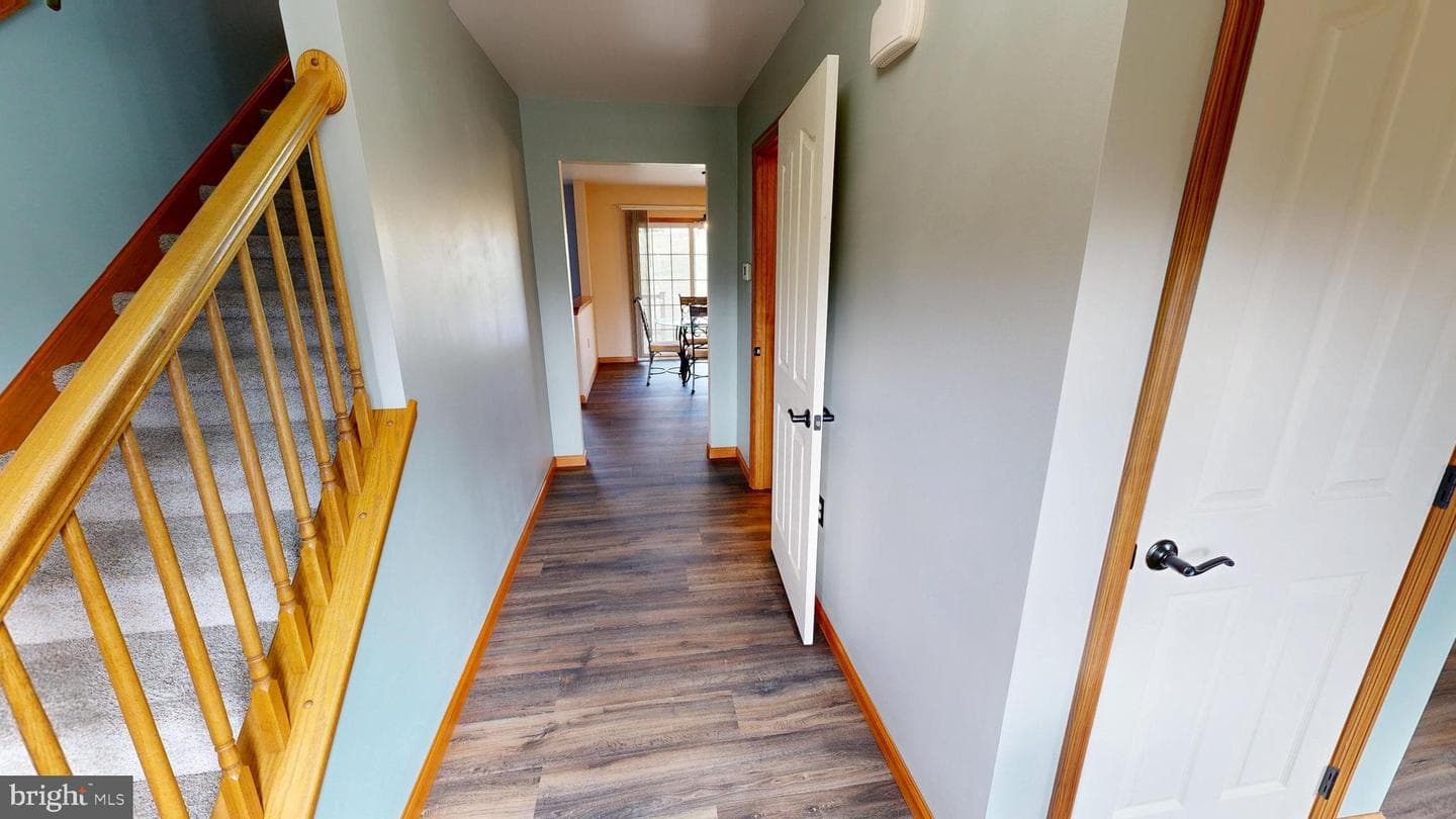 129 Erickson Drive photo 10