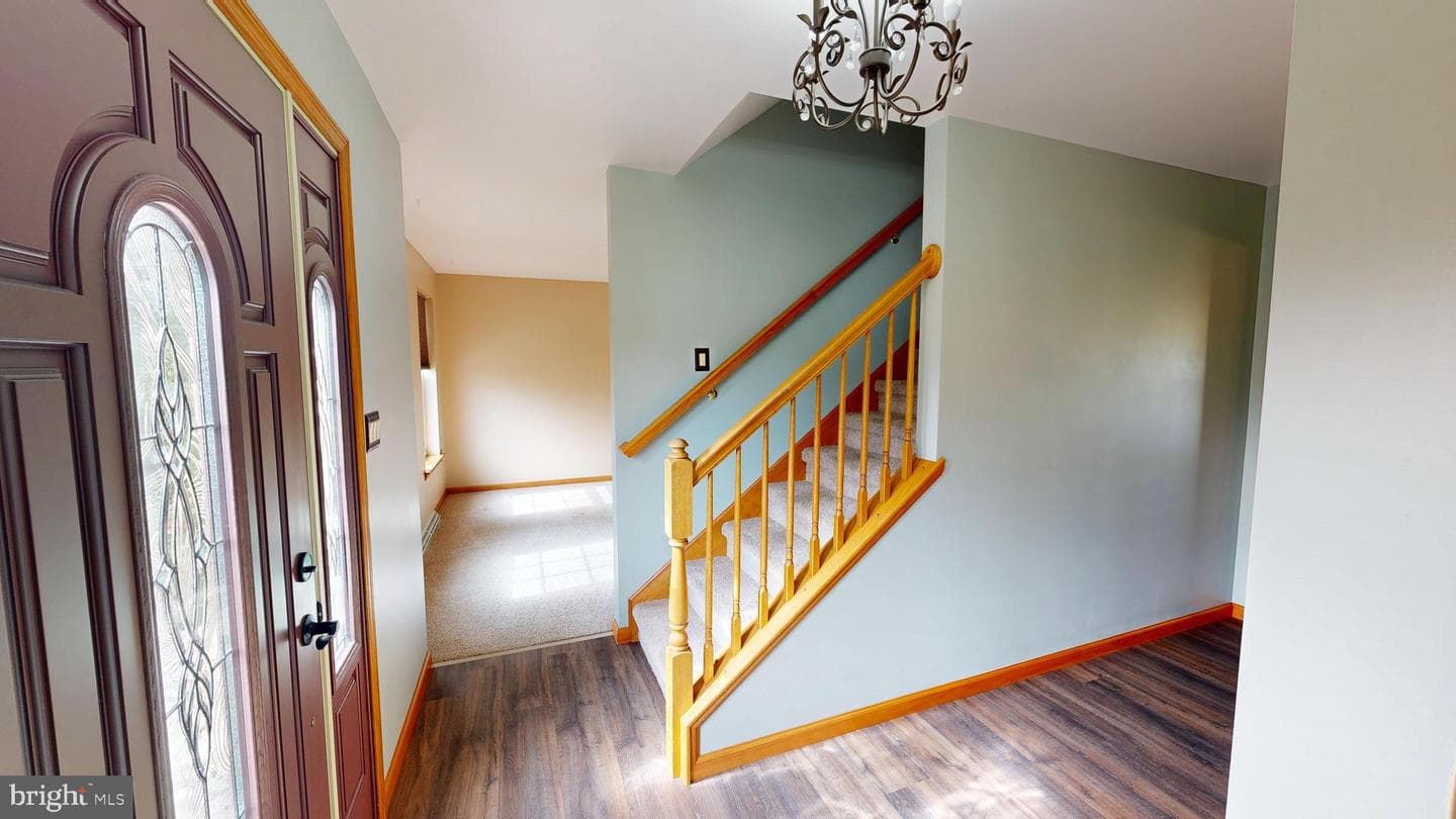 129 Erickson Drive photo 11