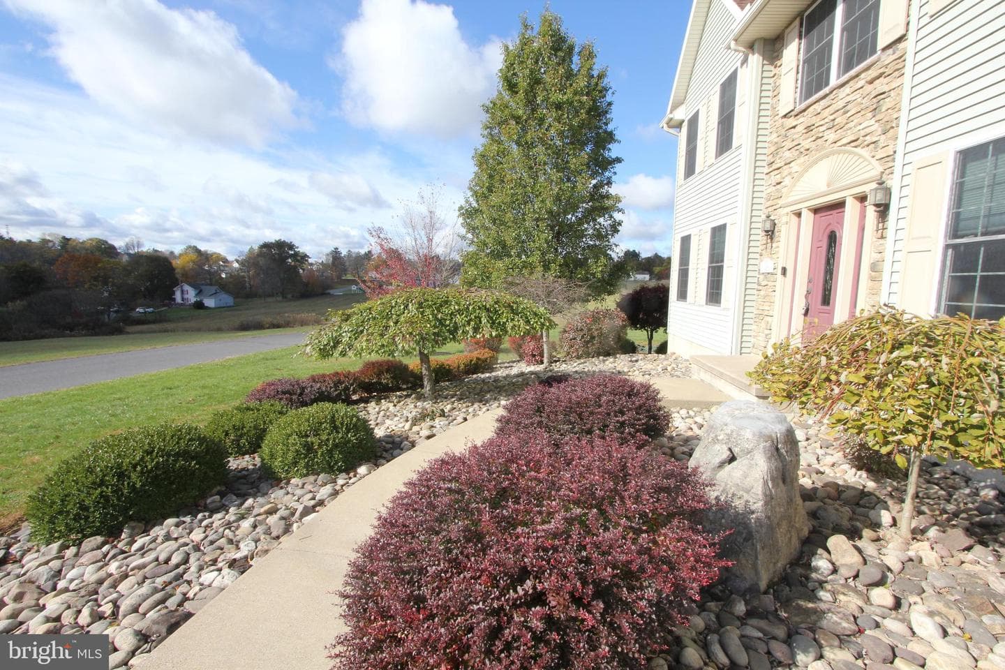 129 Erickson Drive photo 3