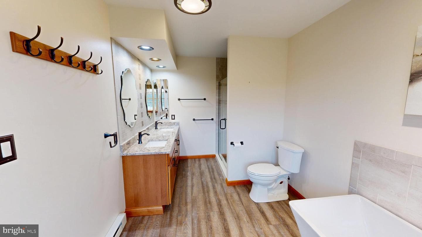 129 Erickson Drive photo 58