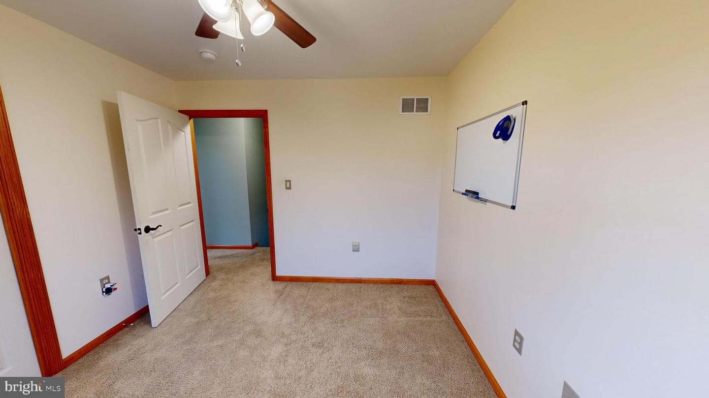 129 Erickson Drive photo 66