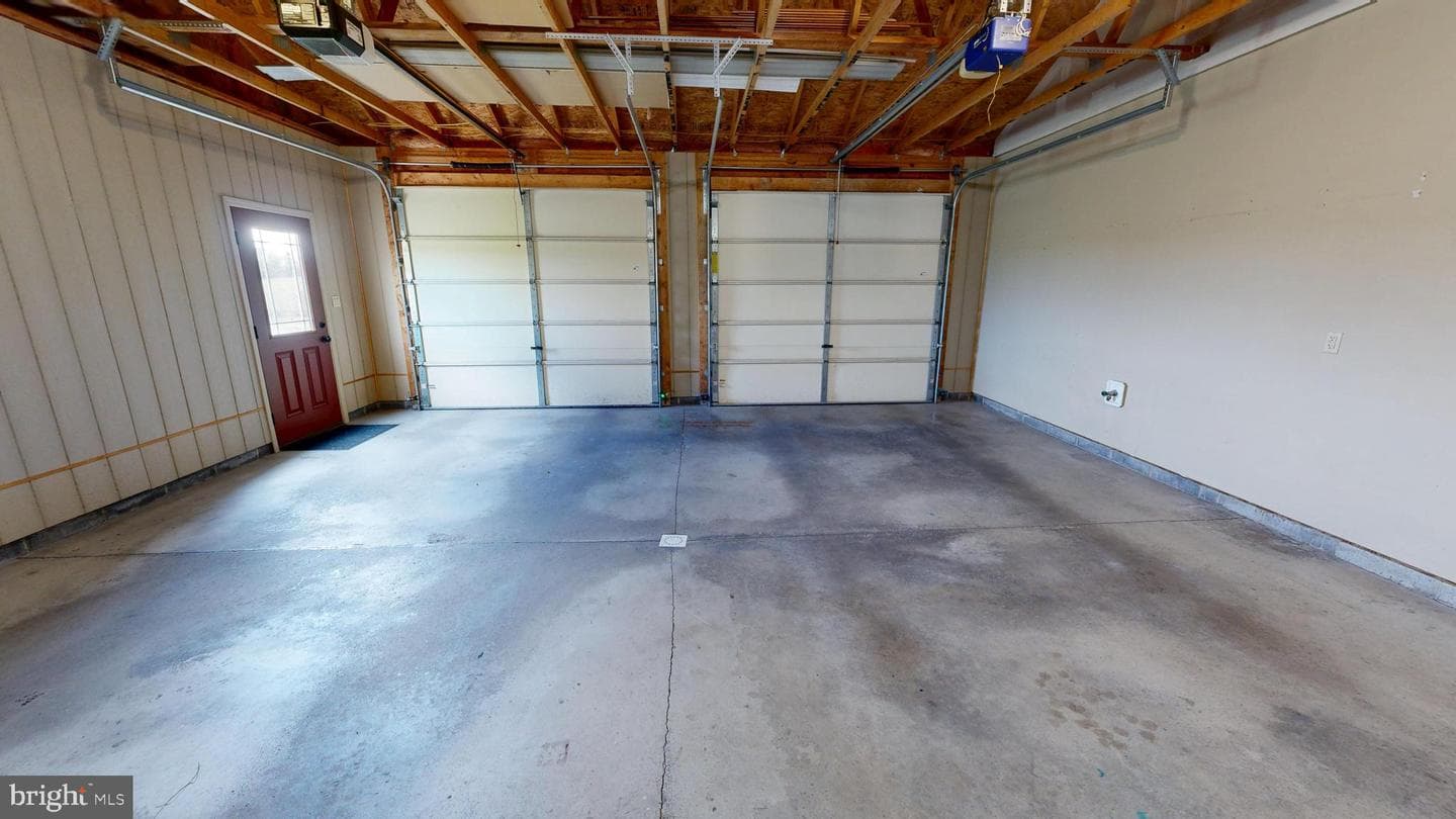 129 Erickson Drive photo 97