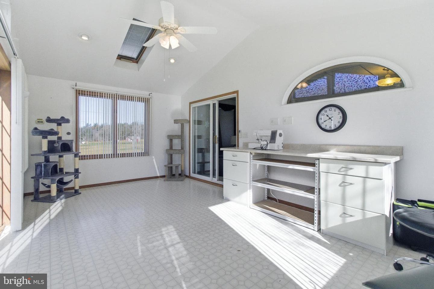 82 Ridge Street photo 43