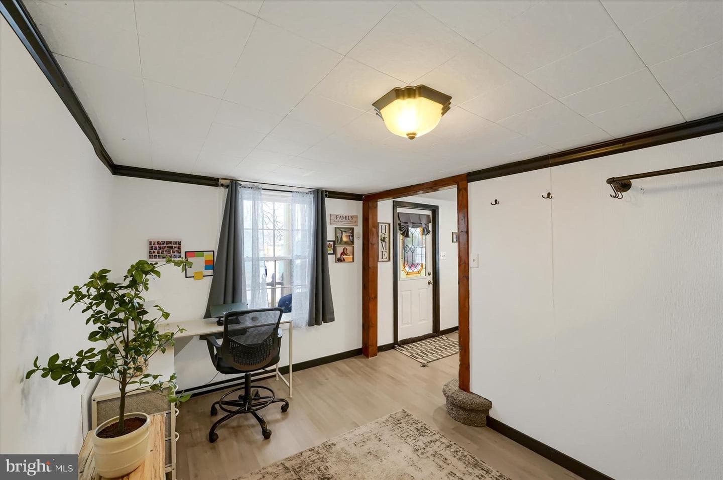 315 Laura Street photo 4