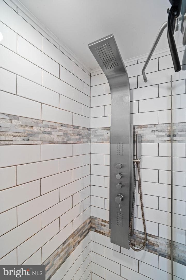 197 Ridge Street photo 24