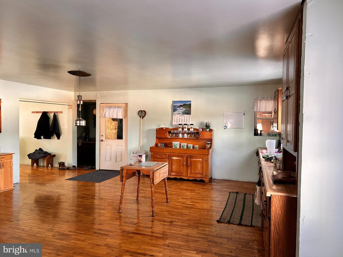 1311 Westover Road photo 5