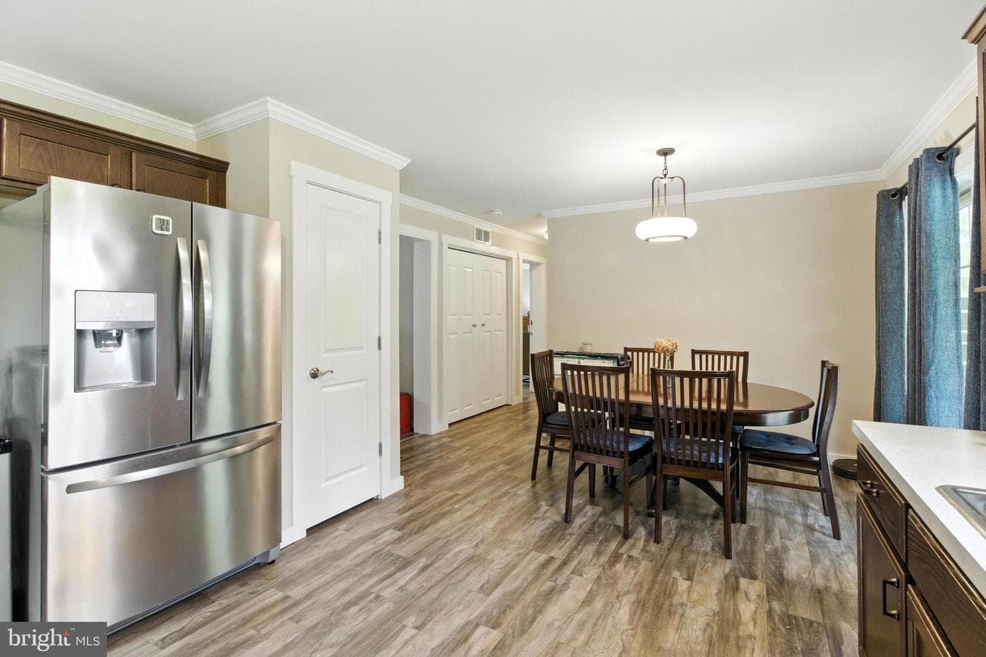 61 Pry Avenue photo 14