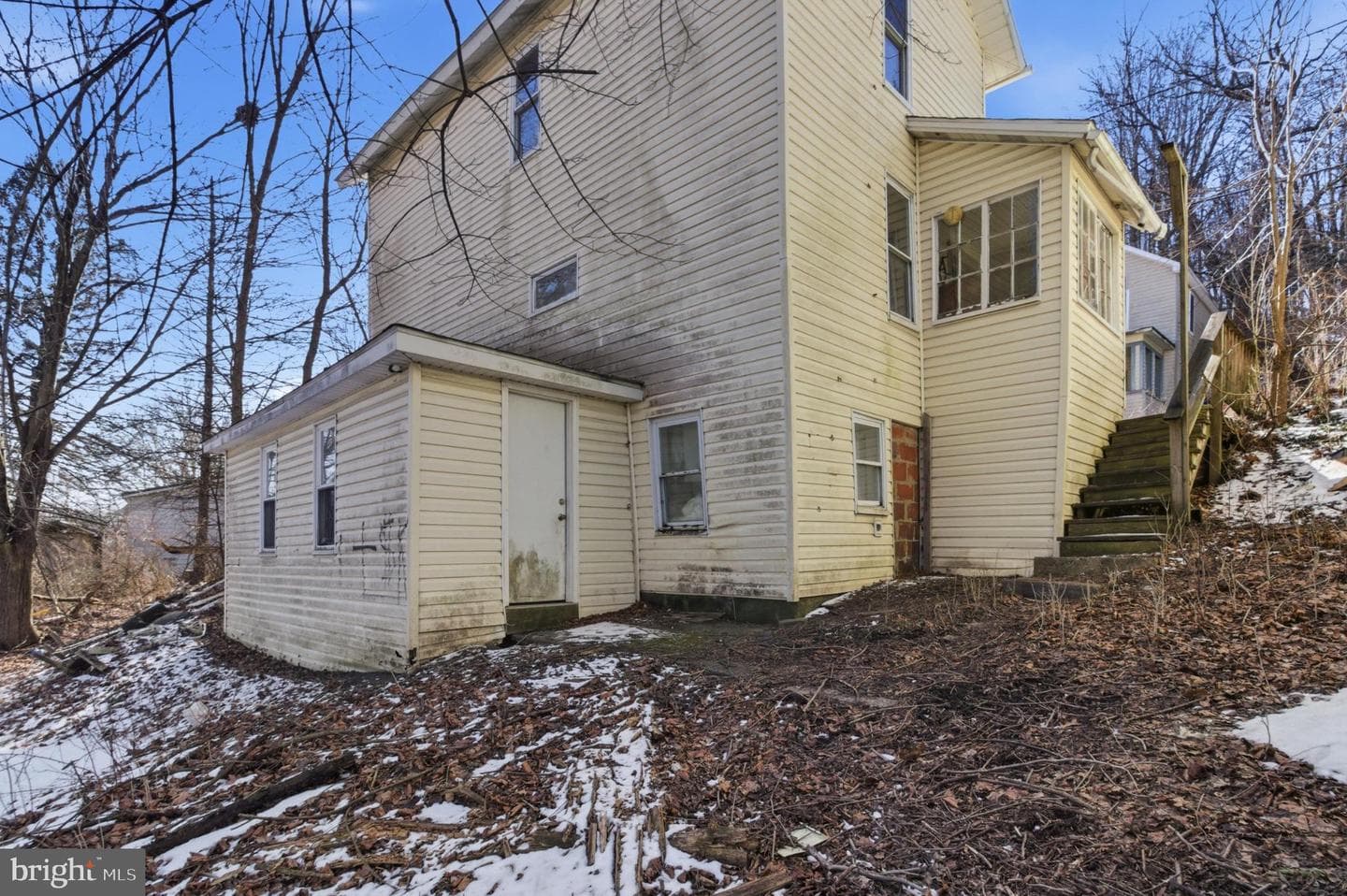 304 Quarry Avenue photo 3