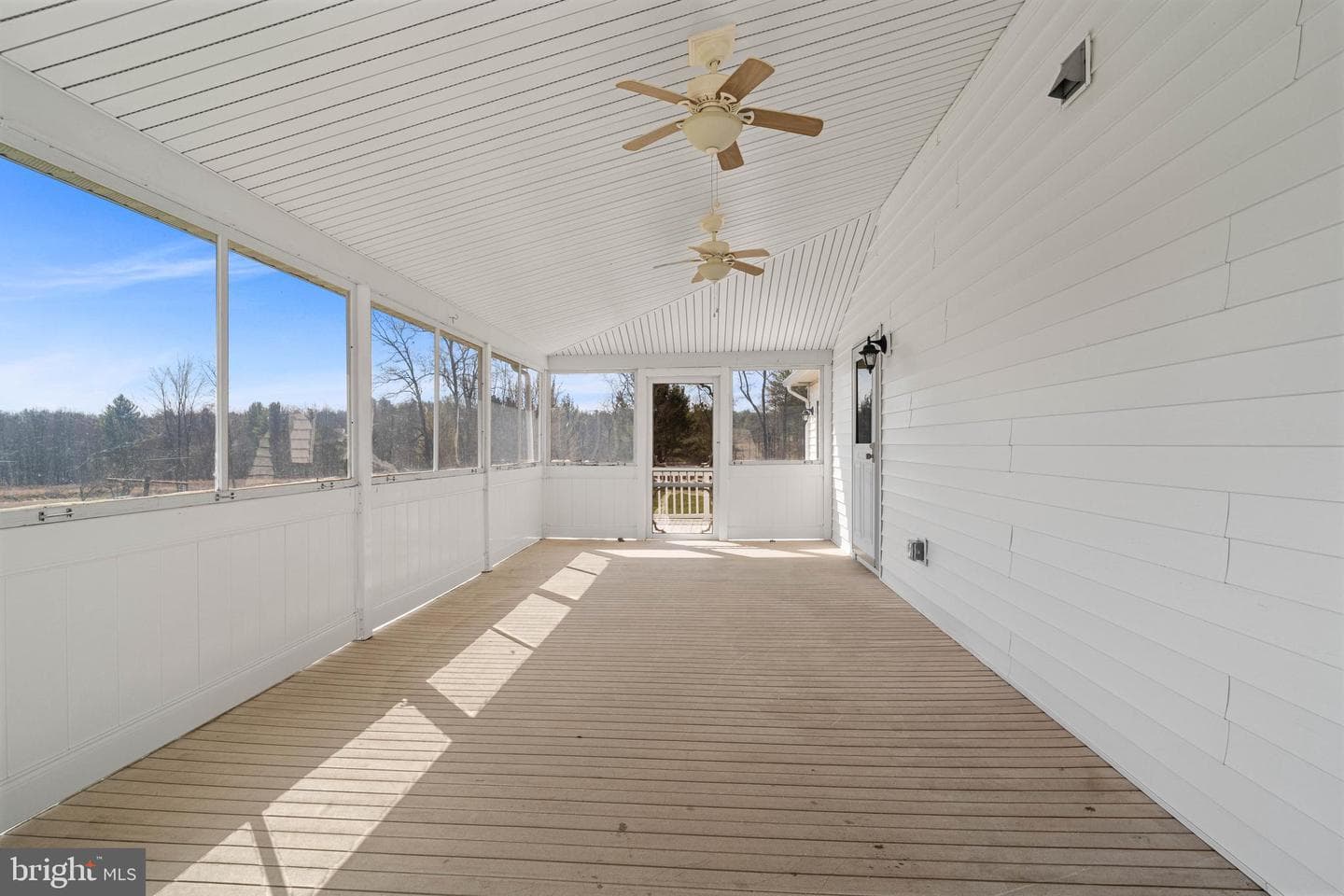 1676 Wallaceton Bigler Highway photo 18