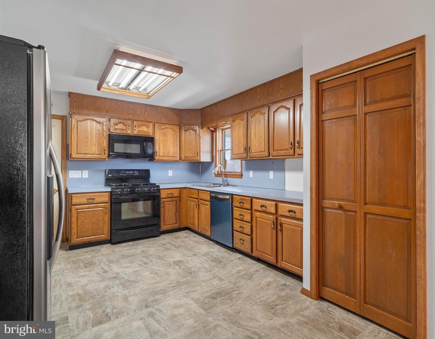 1676 Wallaceton Bigler Highway photo 7