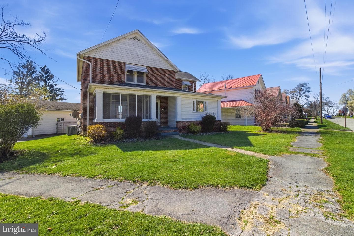 224 E Weber Avenue photo 2