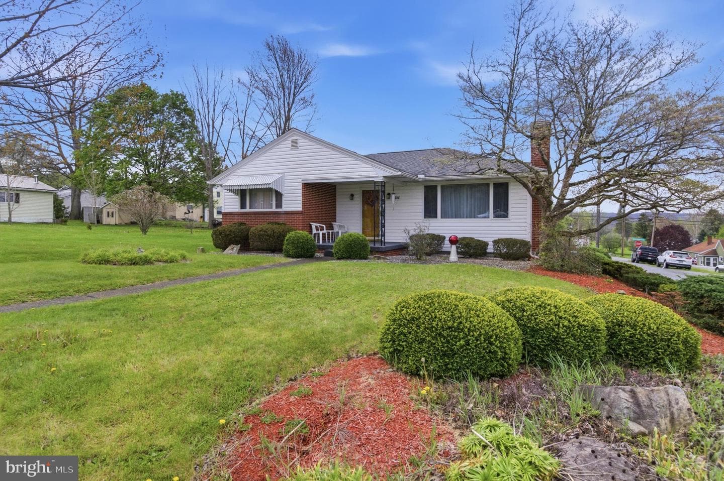 684 Powell Street, Hawk Run