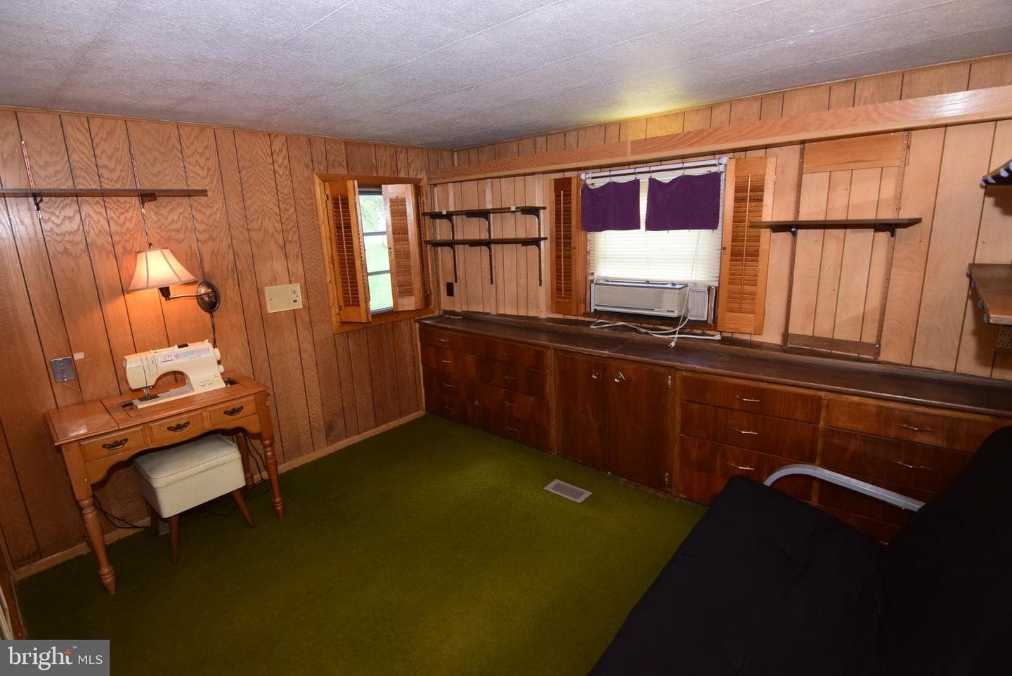 728 Laura Street photo 20