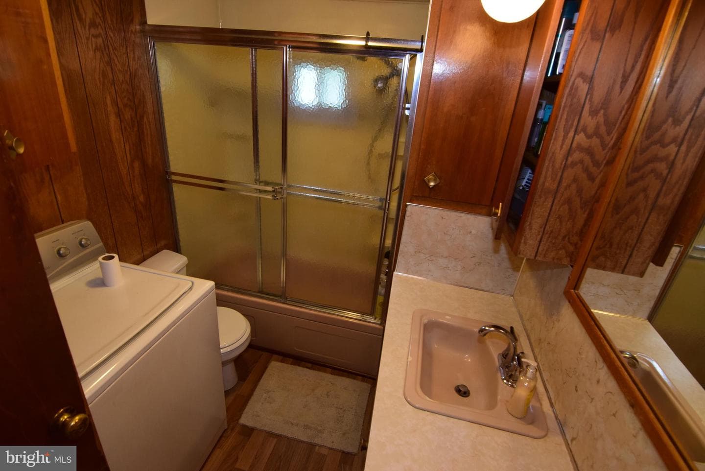 728 Laura Street photo 22