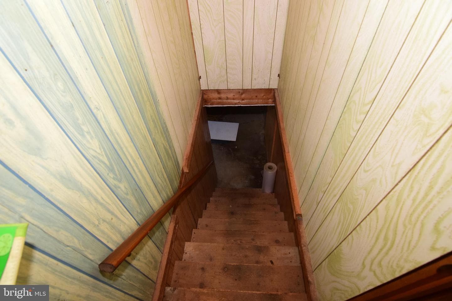 728 Laura Street photo 25