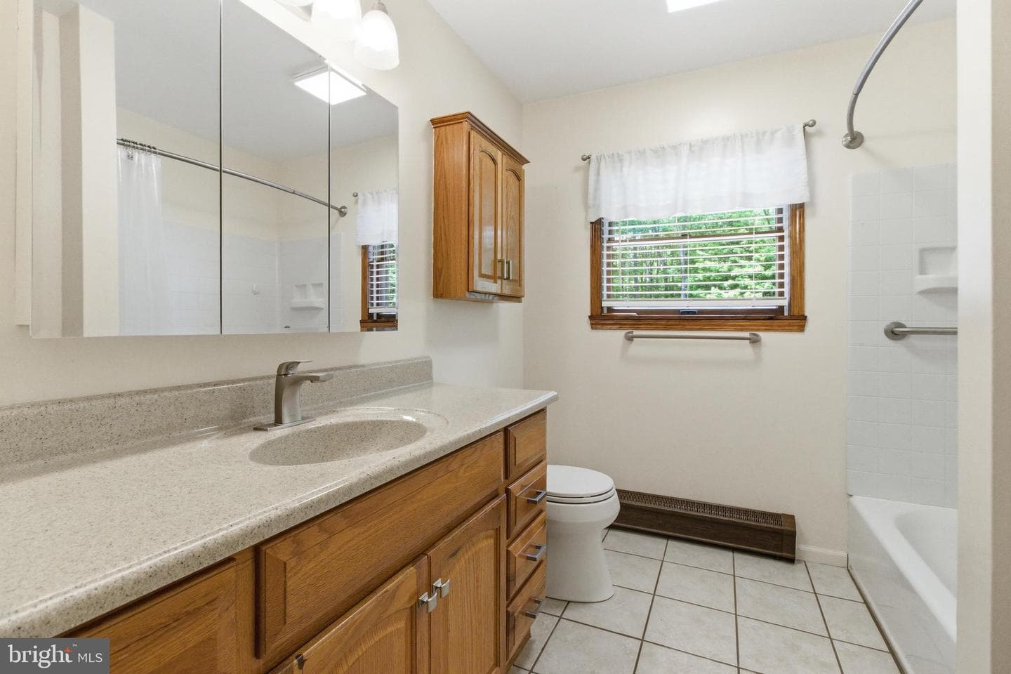 412 Sue Street photo 12