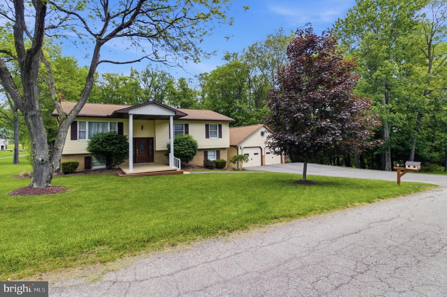 412 Sue Street photo 25