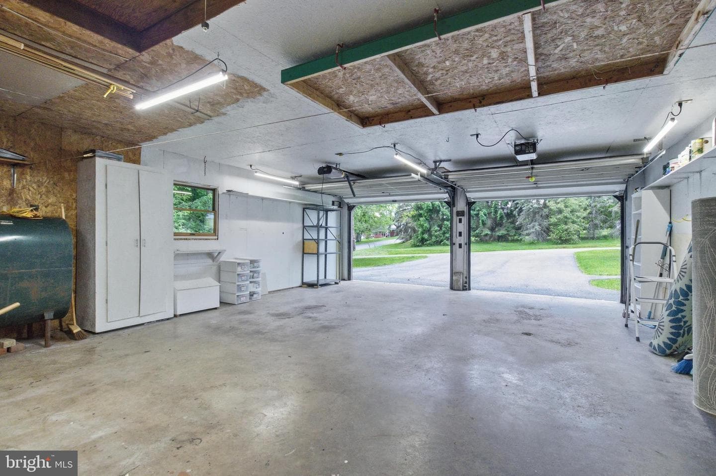412 Sue Street photo 38