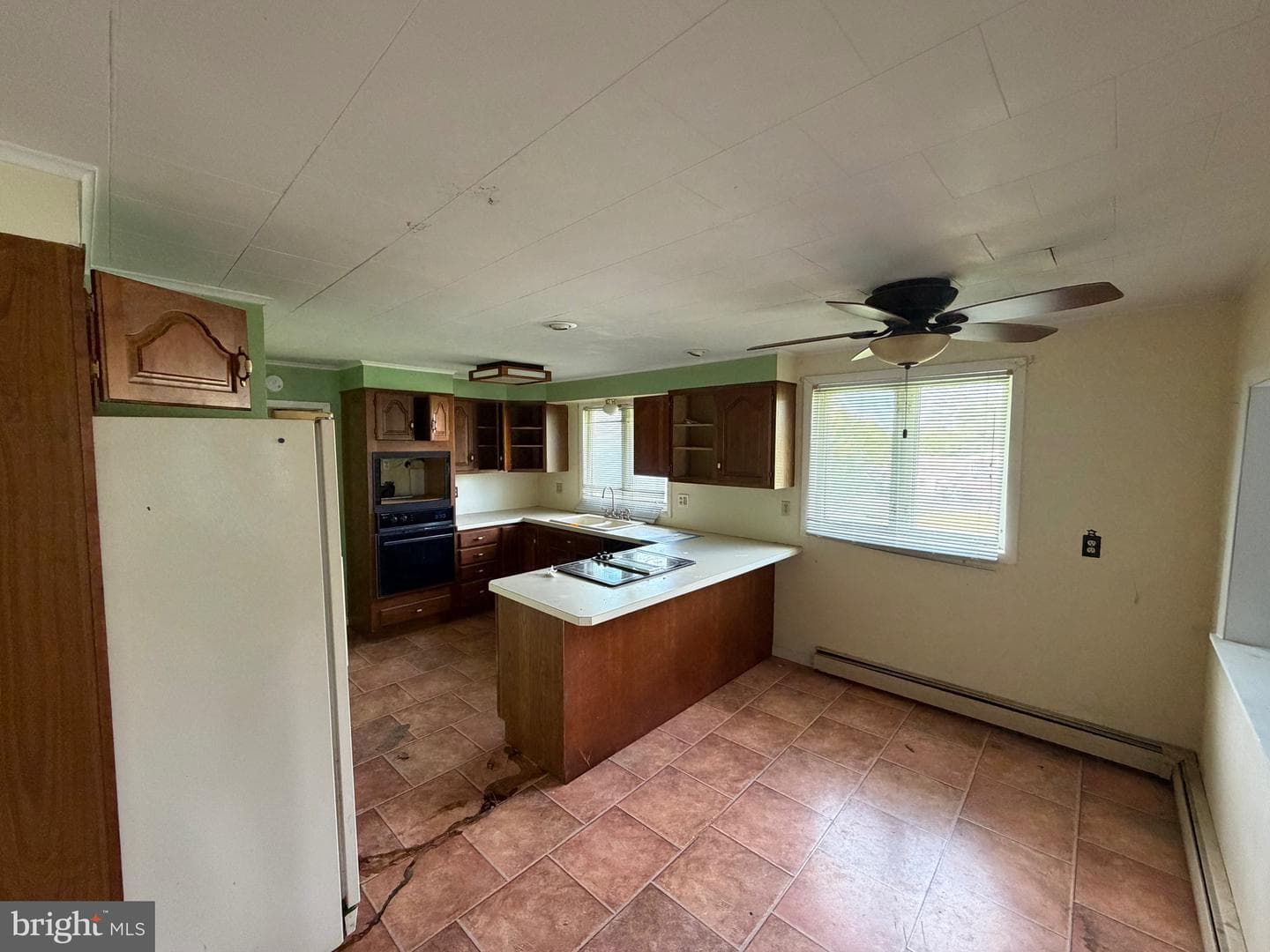 320 Telcott Street photo 7