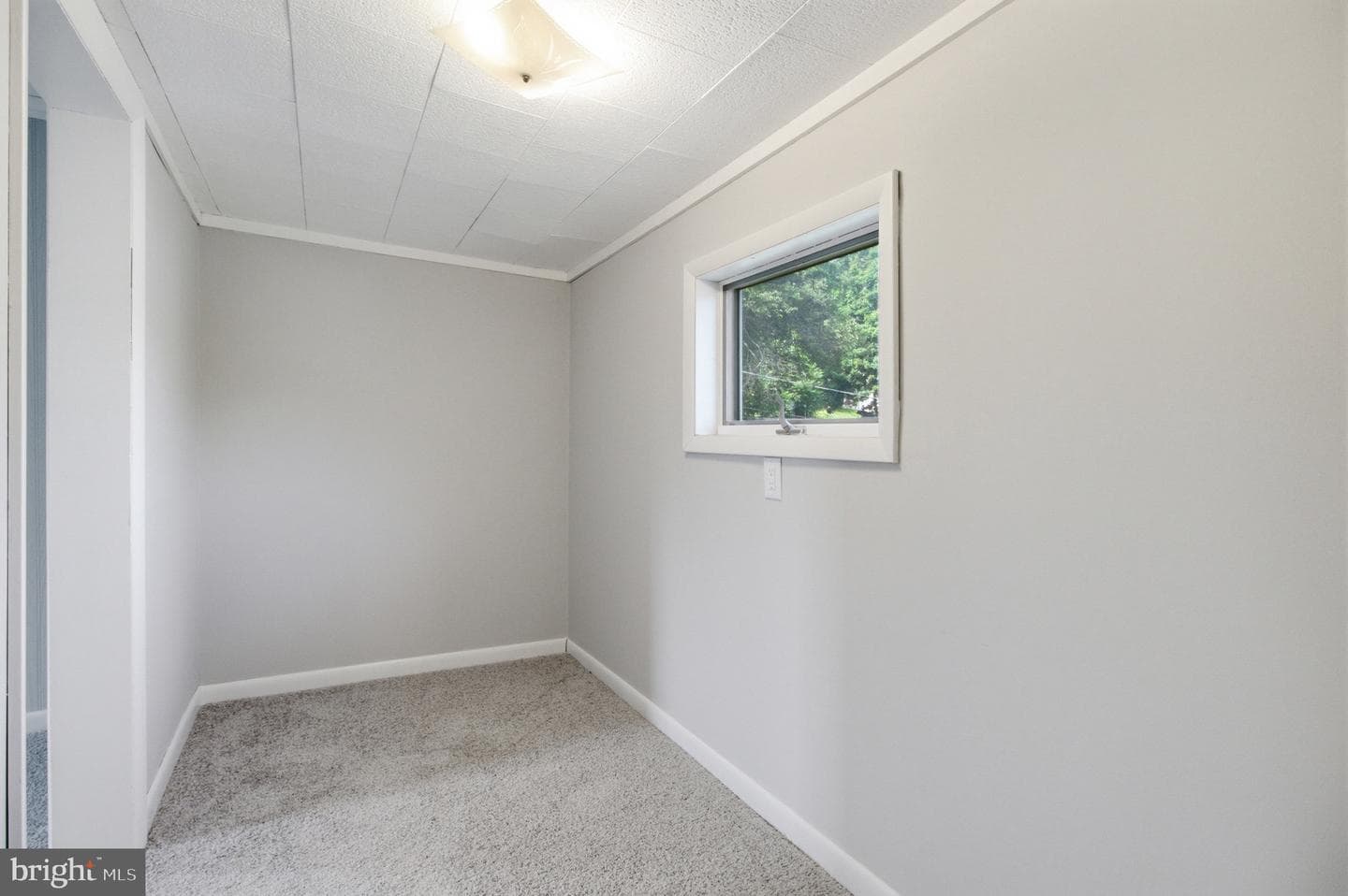 422 Hannah Street photo 18