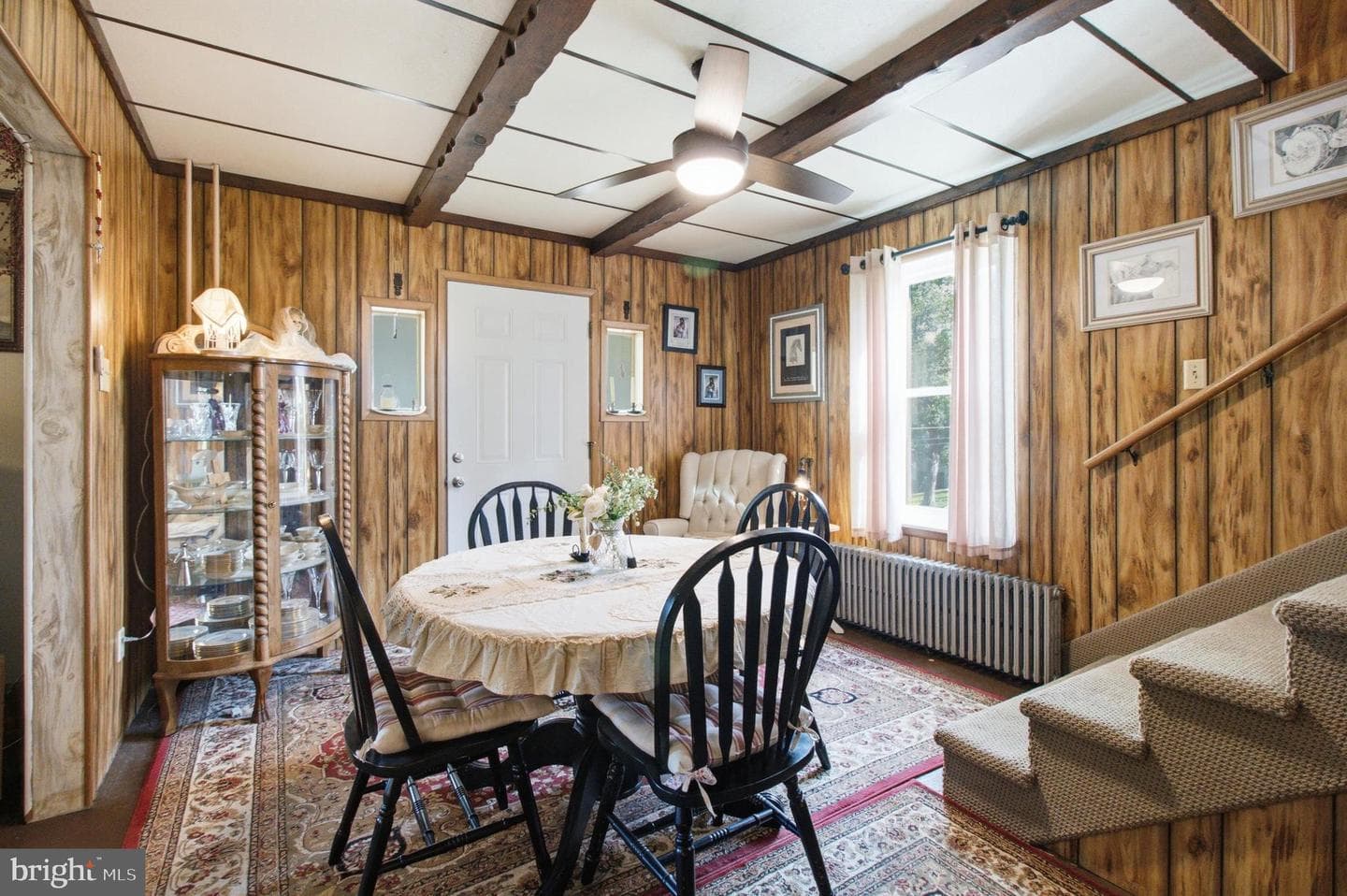 206 Elizabeth Street photo 13