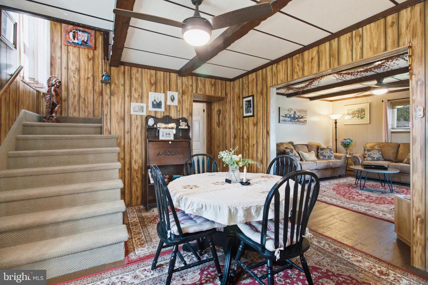 206 Elizabeth Street photo 15