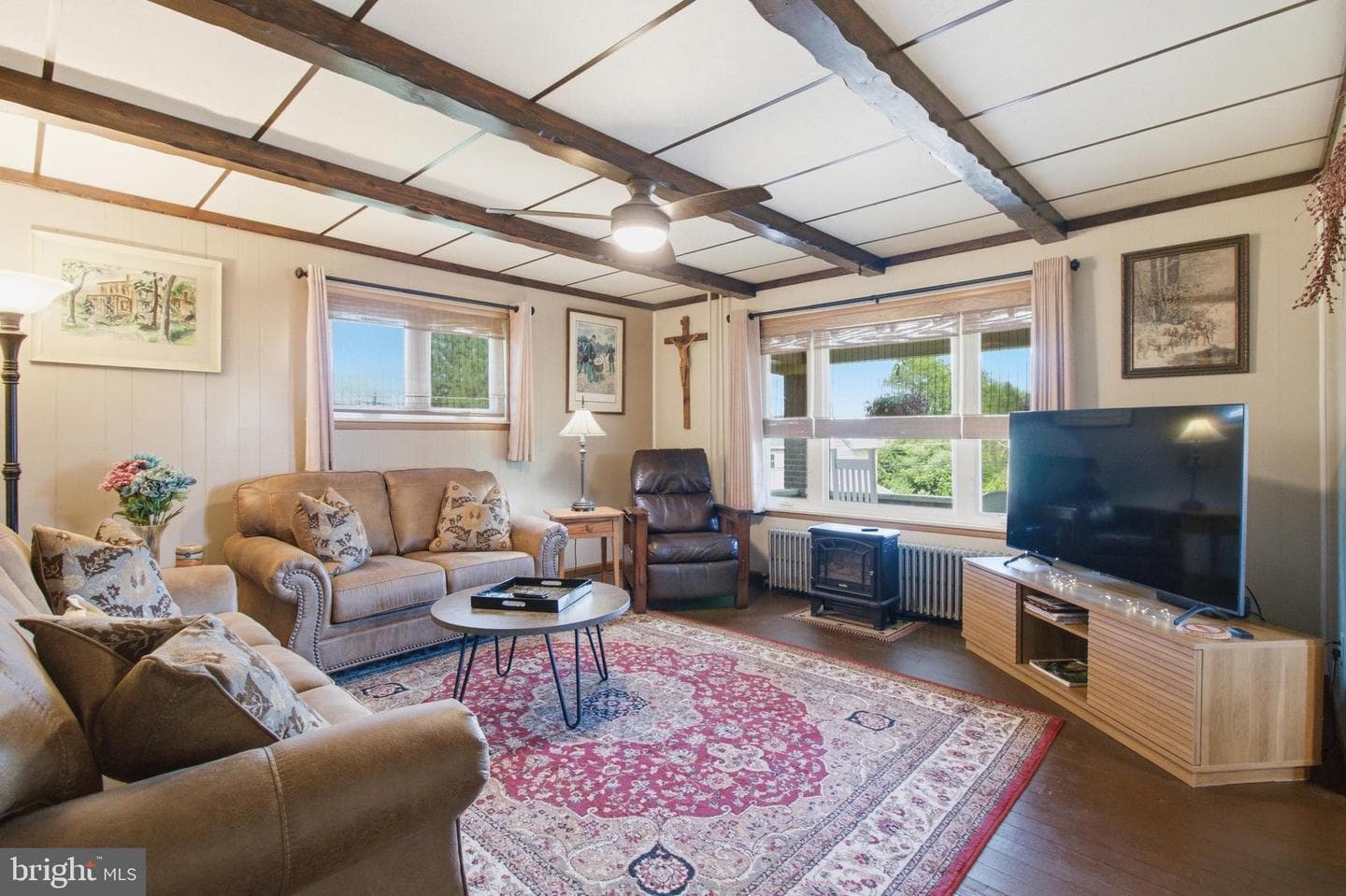 206 Elizabeth Street photo 17