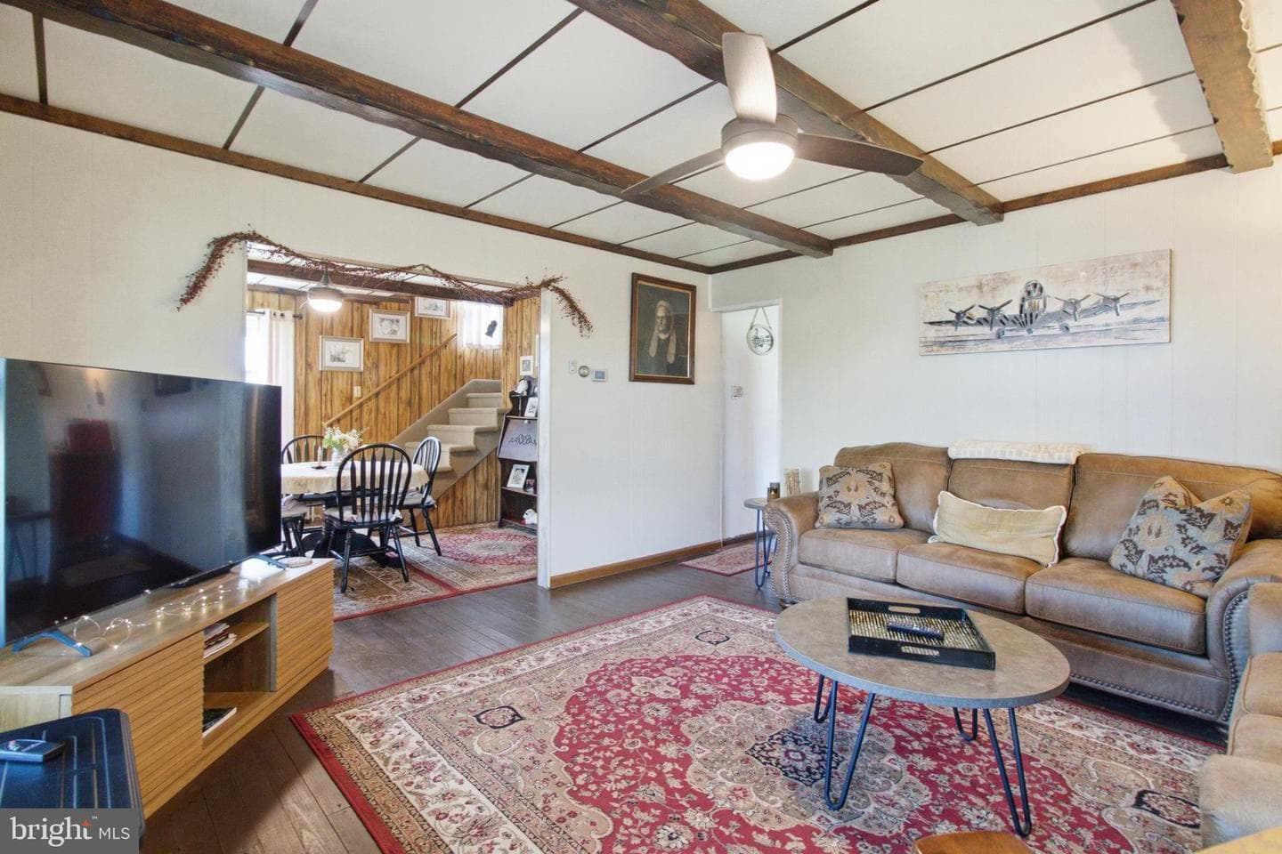 206 Elizabeth Street photo 18