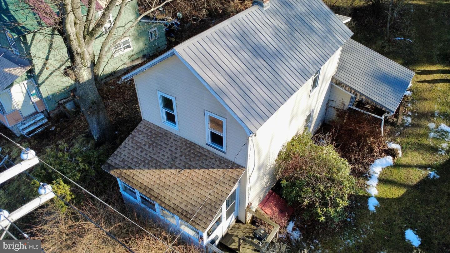 1356 Main Street, Winburne