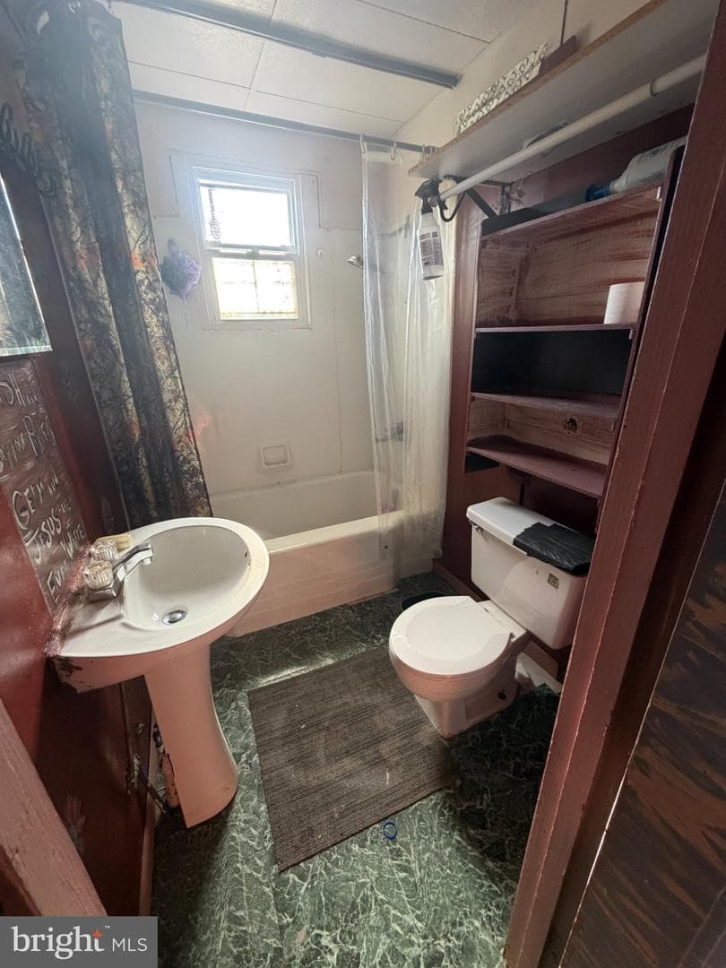 208 Zimmerman Avenue photo 8